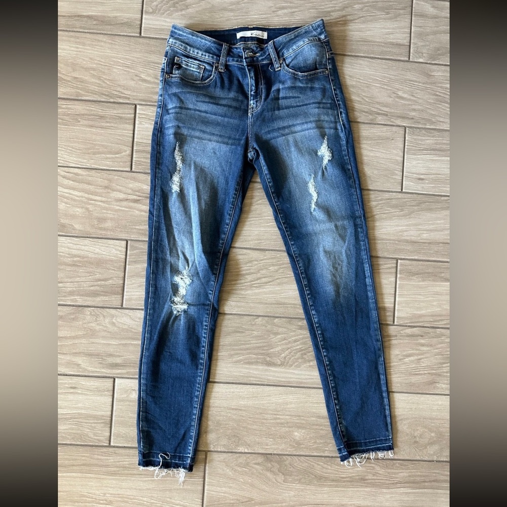 womens Kancan jeans size 7 / 27